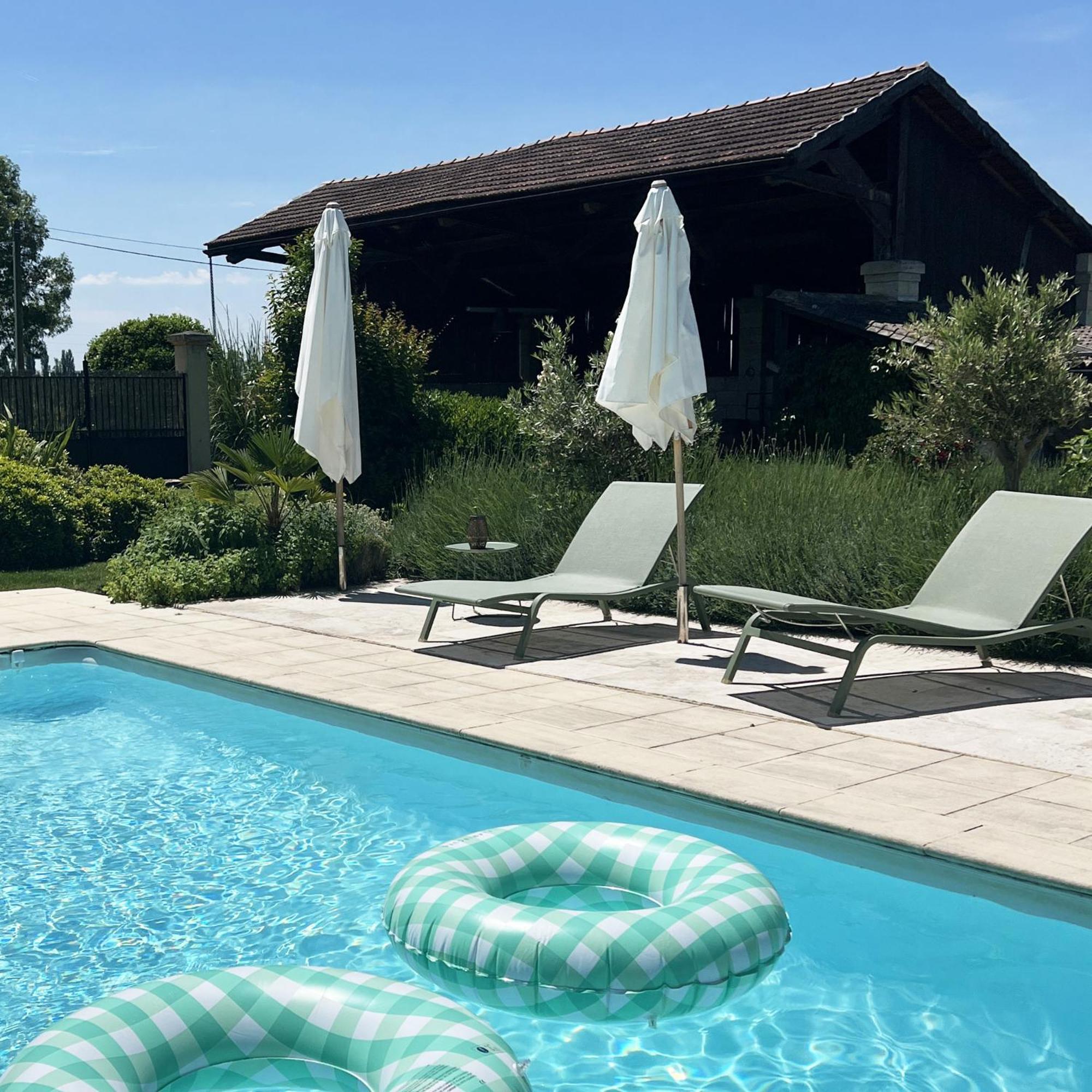 Gite - La Clochette Lugon et l'Ile du Carney Luaran gambar